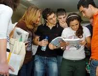 Studenti leggono