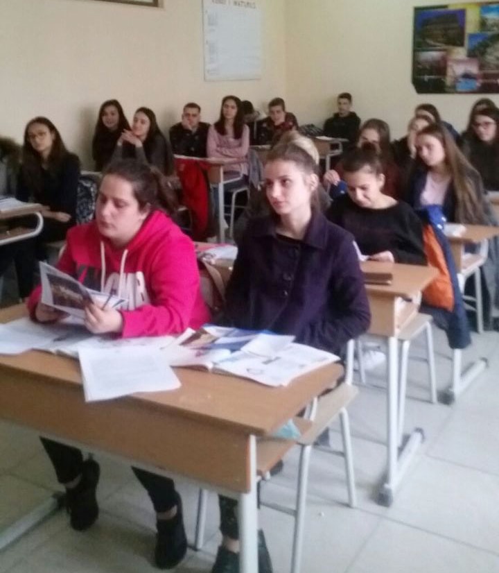 Cot Tirana