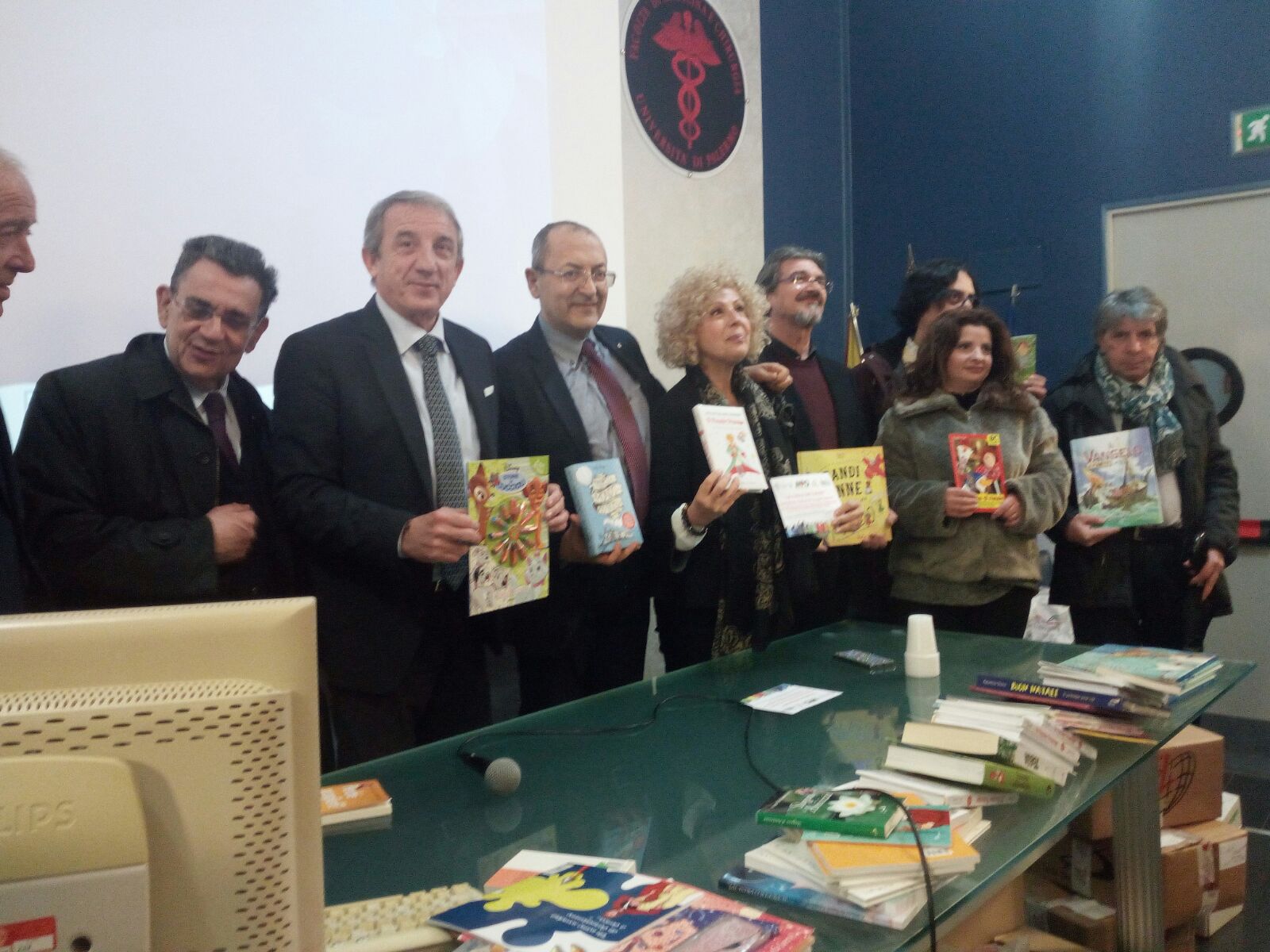 Policlinico libri favole