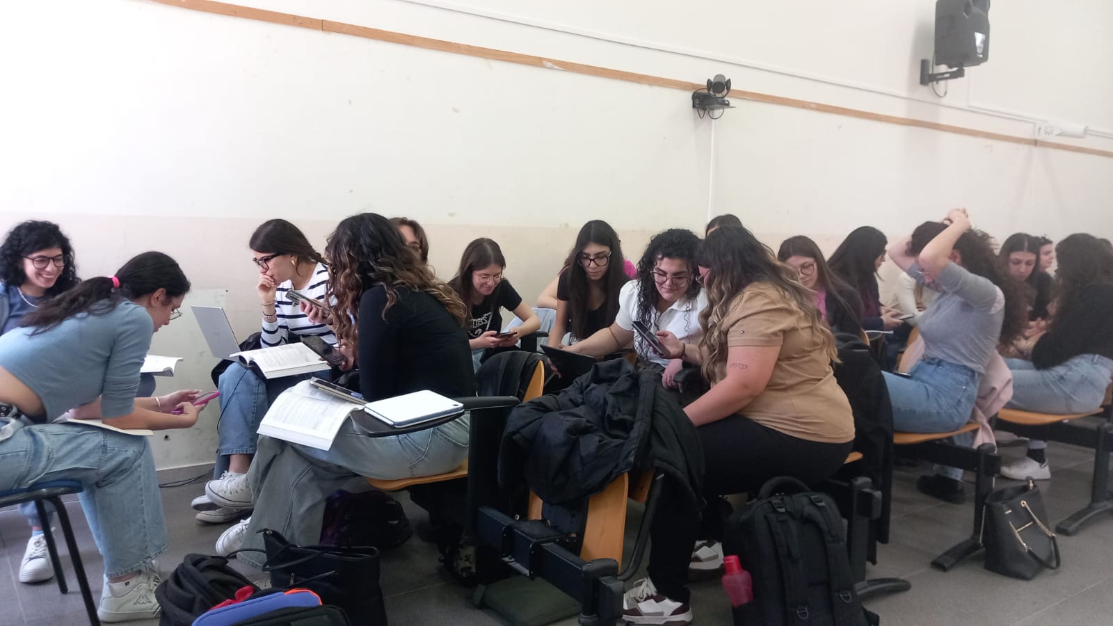 WhatsApp Image 2024-04-29 at 16.23.18 WhatsApp Image 2024-04-29 at 16.23.18