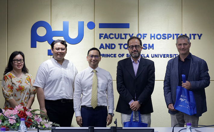 Delegazione UniPa in visita alla Rangsit University, Thailandia