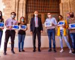 Iniziata la distribuzione di 3mila tablet alle matricole in fascia di reddito 0 | Consegnati simbolicamente ai rappresentanti degli studenti in Senato Accademico e Consiglio di Amministrazione