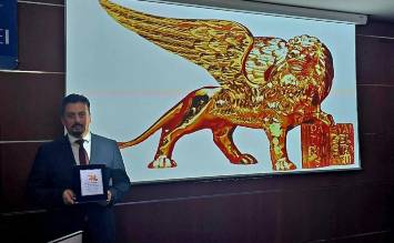 Marcello Noto insignito del Leone d’Oro per i meriti nella sanità pubblica