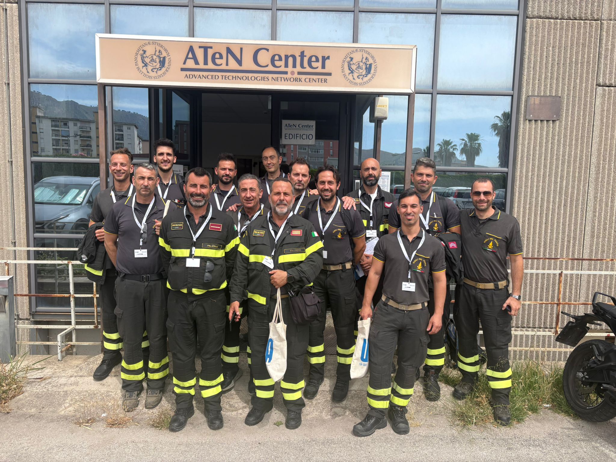 Titolo: Rischio biologico e gestione delle emergenze: i Vigili del Fuoco in formazione all'Aten Center