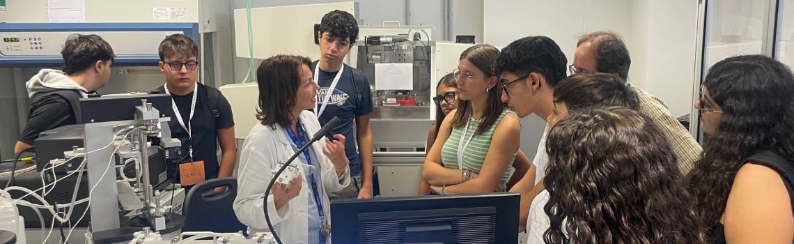 Gli studenti del Liceo Scientifico Benedetto Croce in visita ad ATeN Center